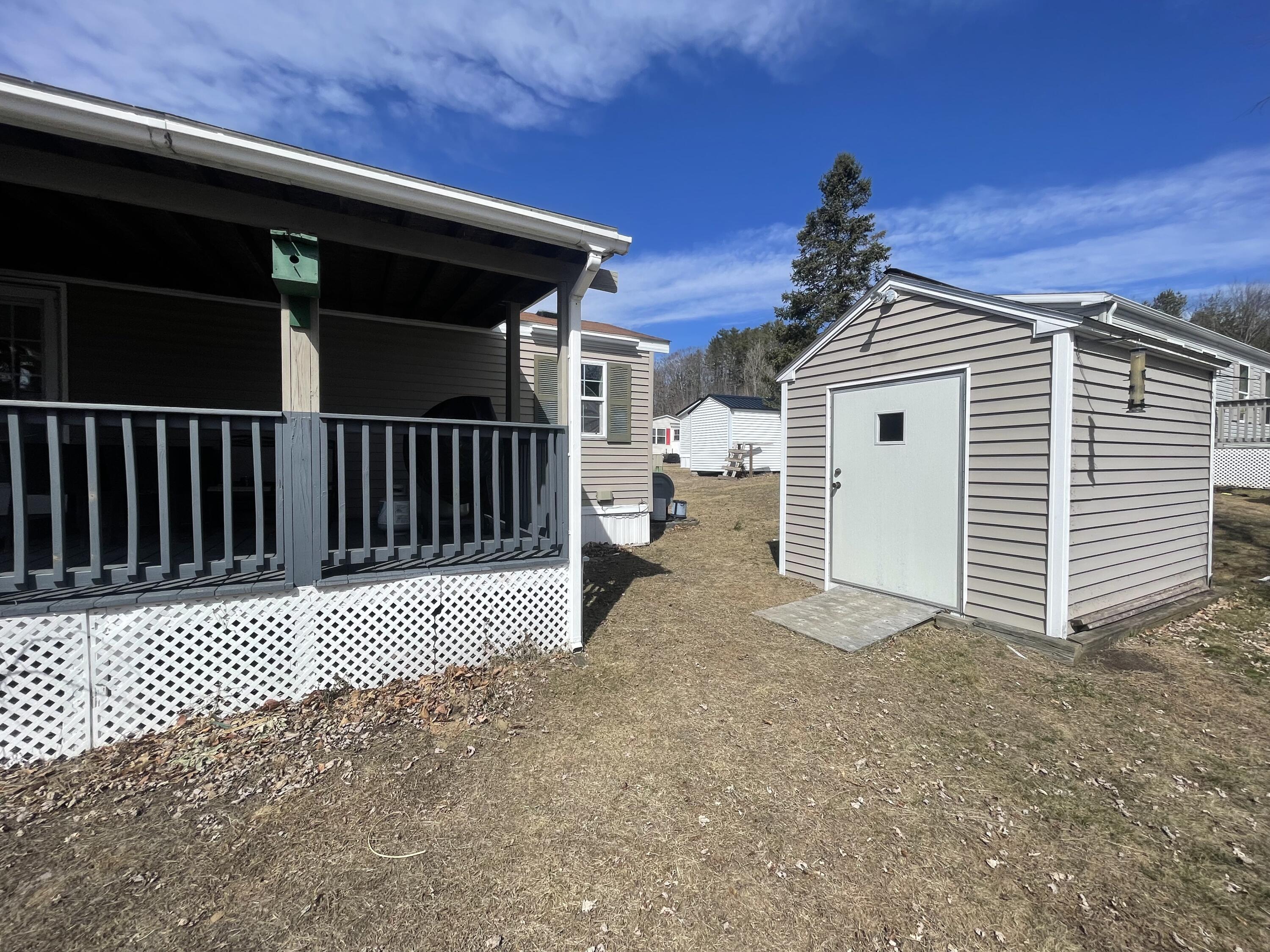 27 Woodside Drive Lisbon ME 04250