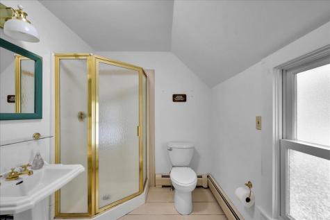 86 Water Street Castine ME 04421