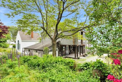 86 Water Street Castine ME 04421