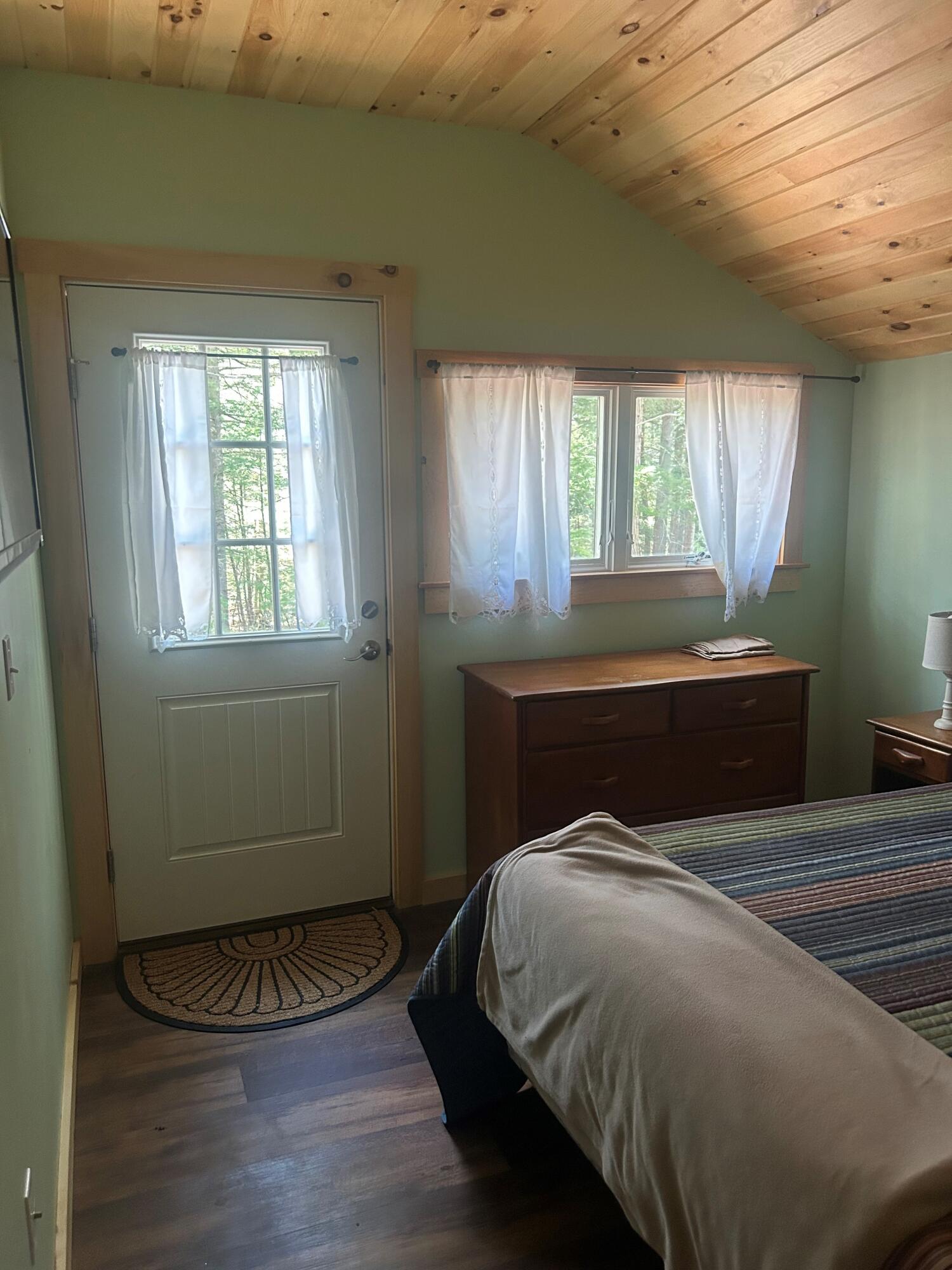 101 Hogan Pond Lane Oxford ME 04270