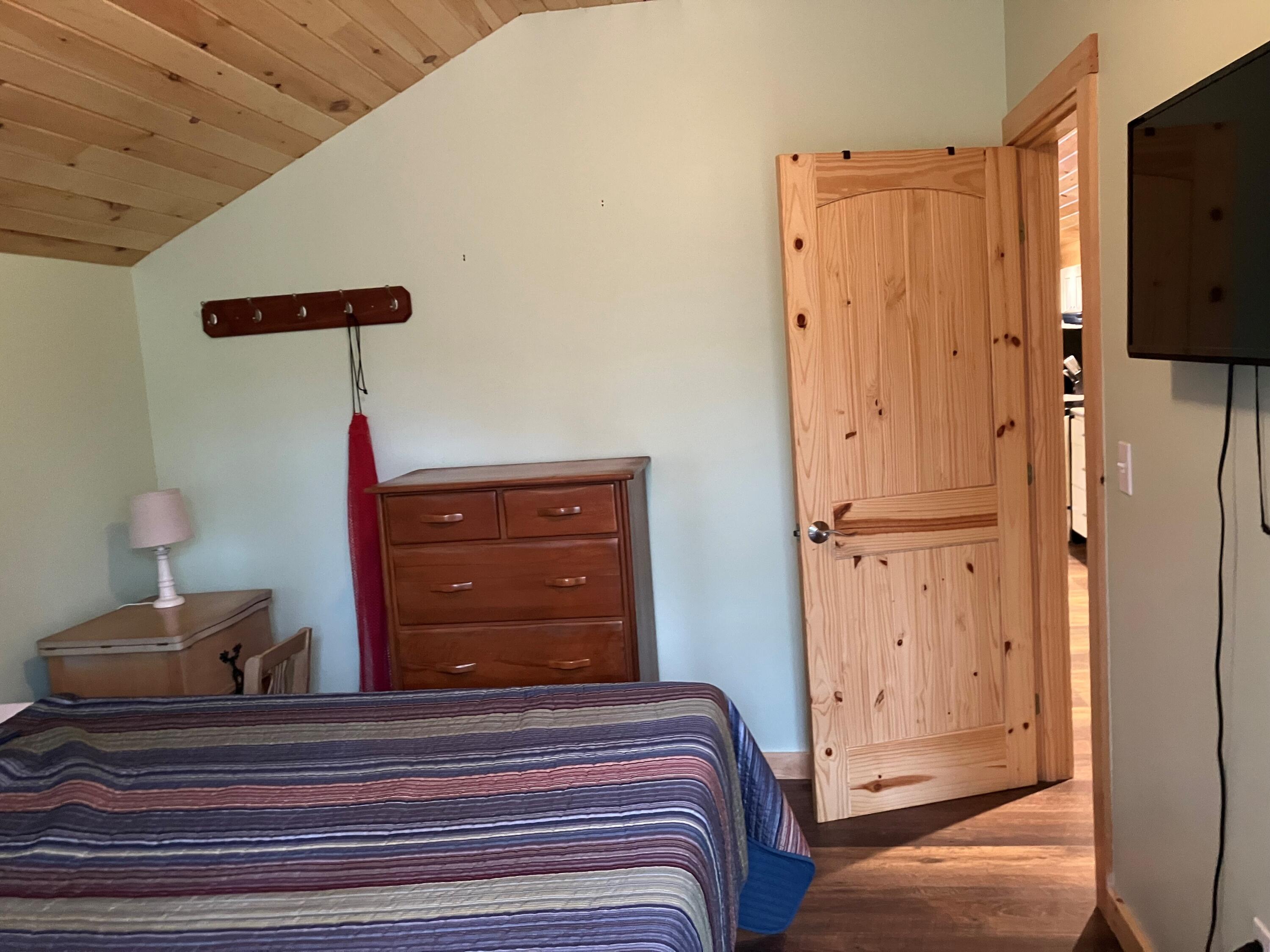 101 Hogan Pond Lane Oxford ME 04270