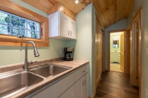 101 Hogan Pond Lane Oxford ME 04270