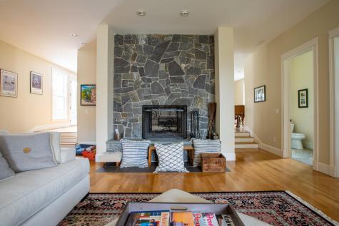 299 Foreside Road Falmouth ME 04105