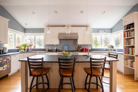 299 Foreside Road Falmouth ME 04105