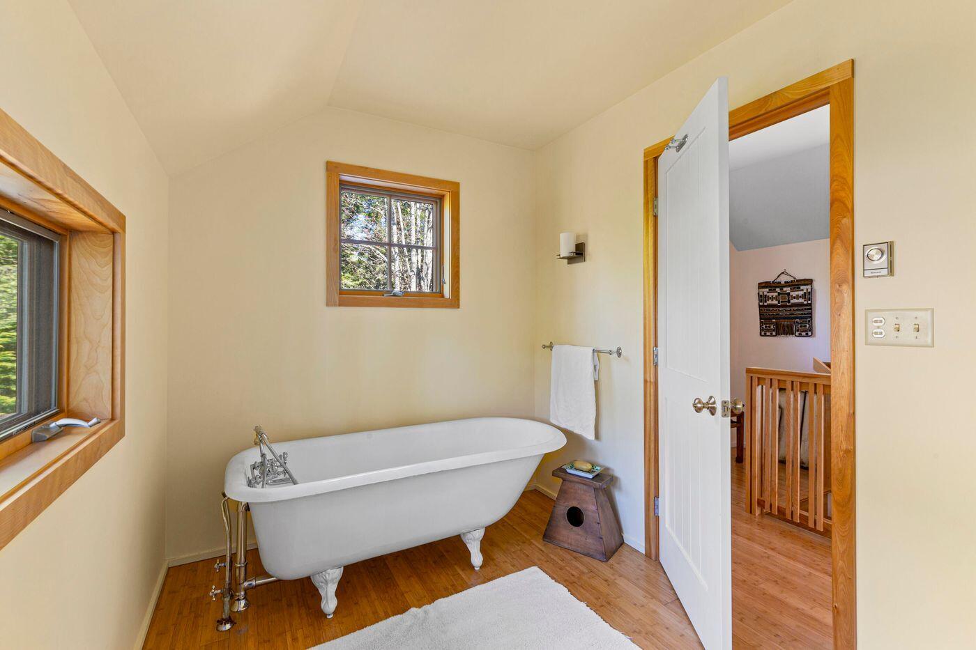 169 Island Avenue Saint George ME 04859