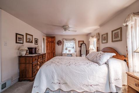 539 Mitchell Road Cape Elizabeth ME 04107