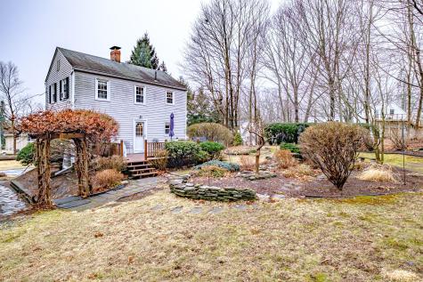 539 Mitchell Road Cape Elizabeth ME 04107