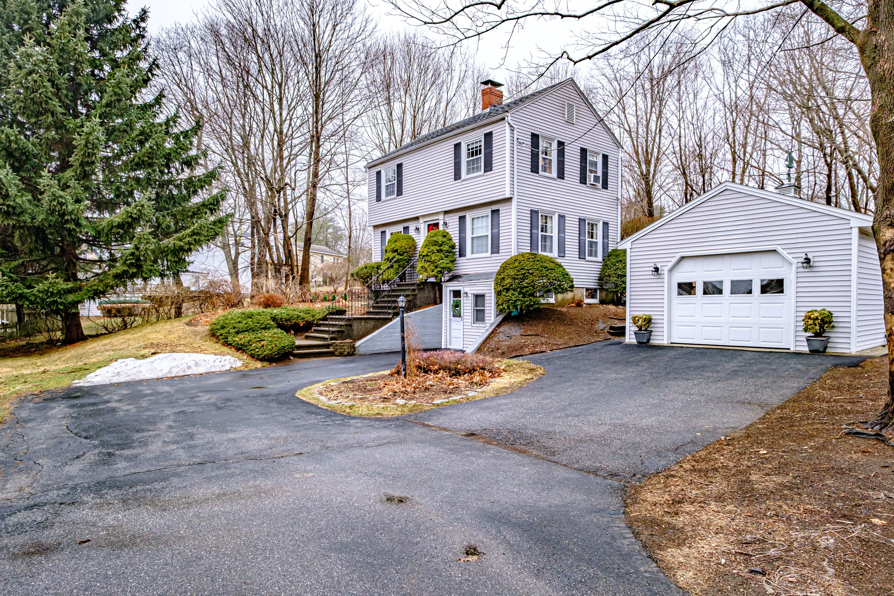 539 Mitchell Road Cape Elizabeth ME 04107