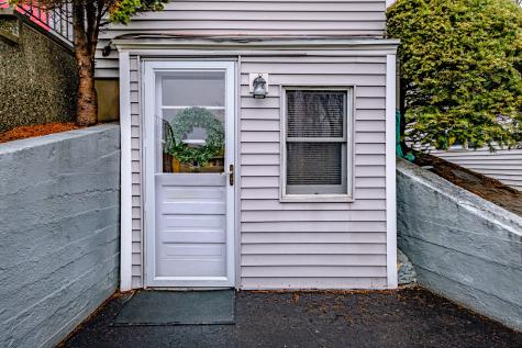 539 Mitchell Road Cape Elizabeth ME 04107