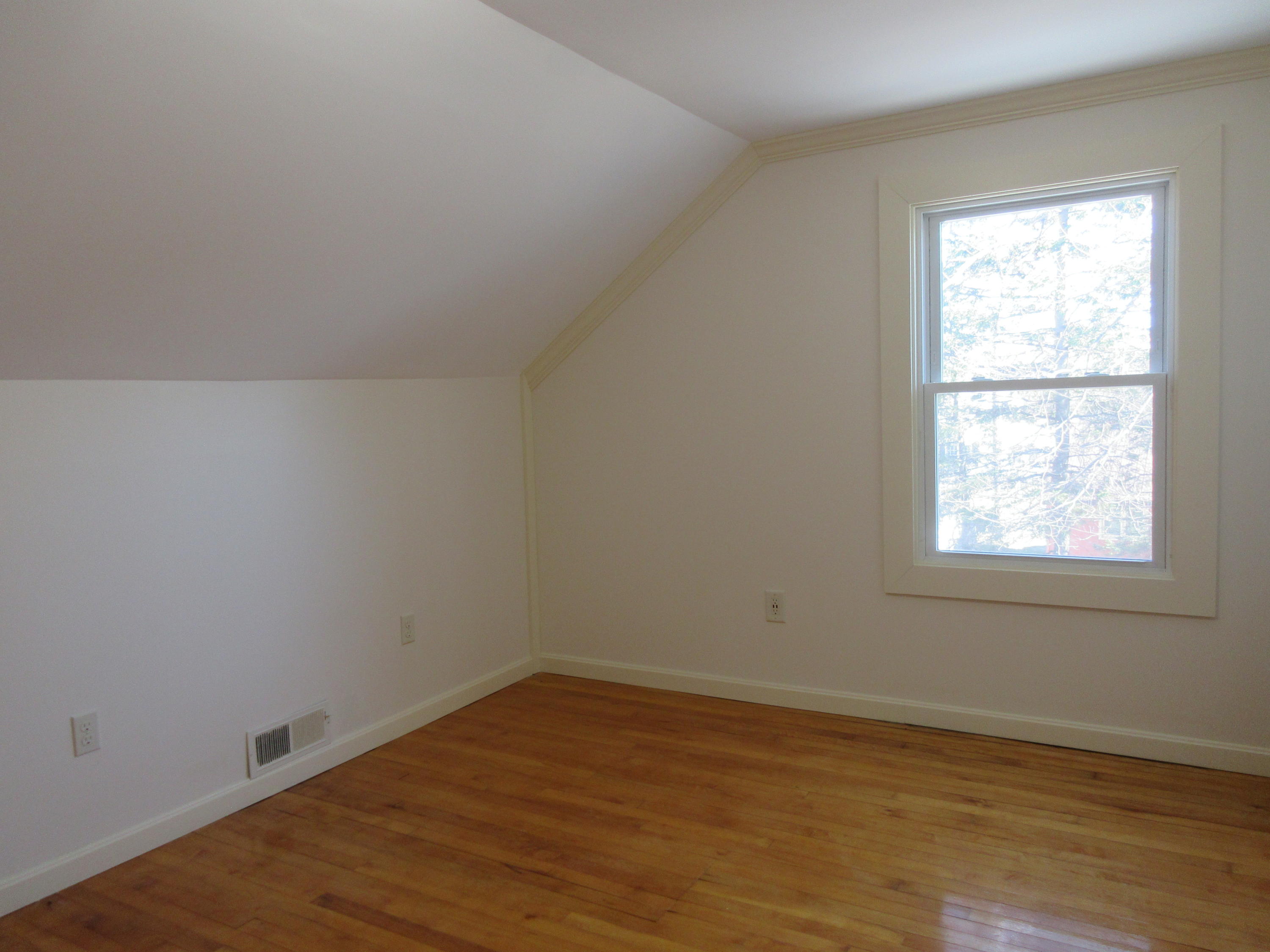 42 Homefield Street Lewiston ME 04240
