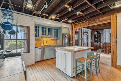 6 Fort Hill Avenue York ME 03909