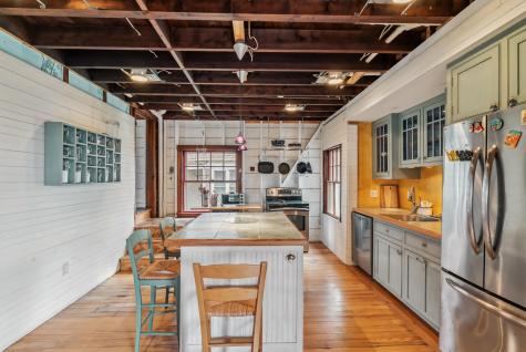 6 Fort Hill Avenue York ME 03909