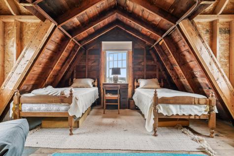 6 Fort Hill Avenue York ME 03909