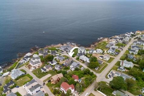 6 Fort Hill Avenue York ME 03909