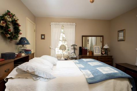 9 Jeffrey Street Lewiston ME 04240