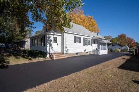 9 Jeffrey Street Lewiston ME 04240