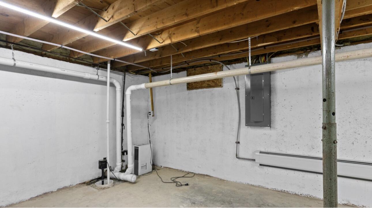 55 Cottage Street Bangor ME 04401