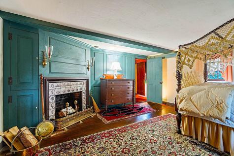 6 Old Port Road Kennebunk ME 04043