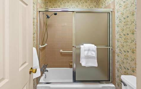 6 Old Port Road Kennebunk ME 04043