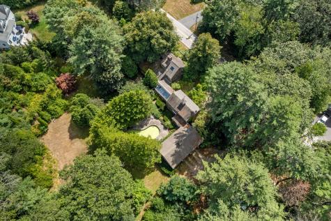 6 Old Port Road Kennebunk ME 04043