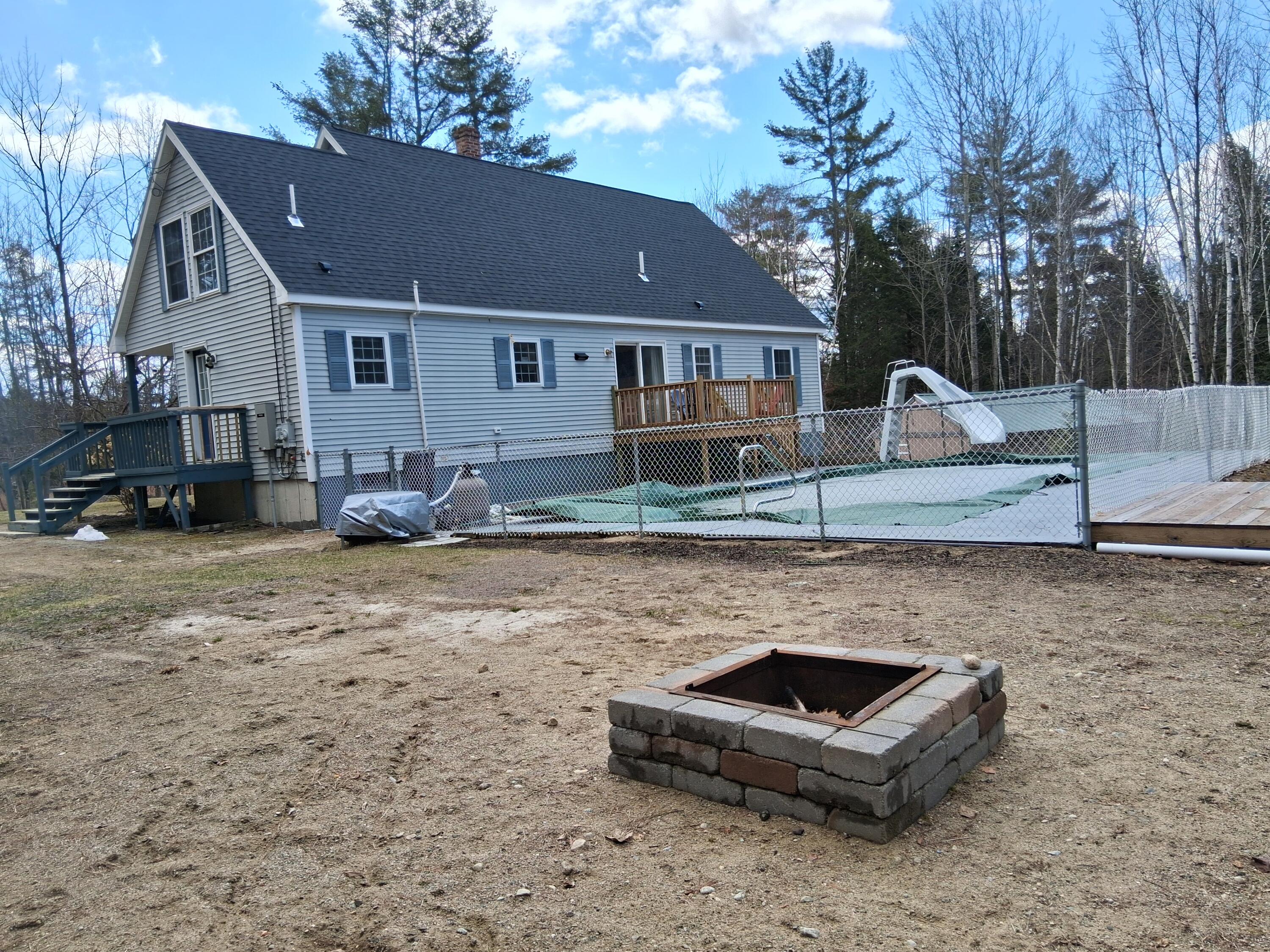 175 Mcwain Hill Road Waterford ME 04088