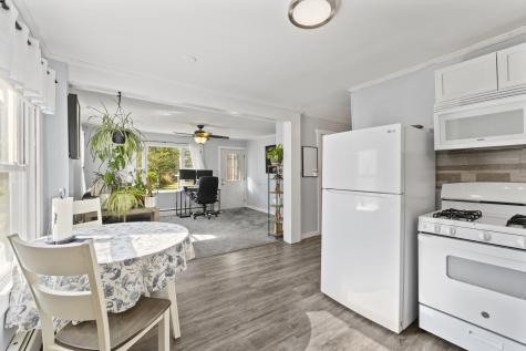 31 Bonython Avenue Saco ME 04072