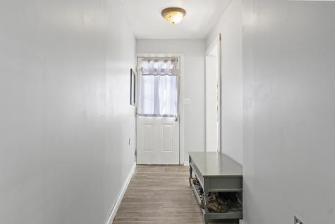 31 Bonython Avenue Saco ME 04072