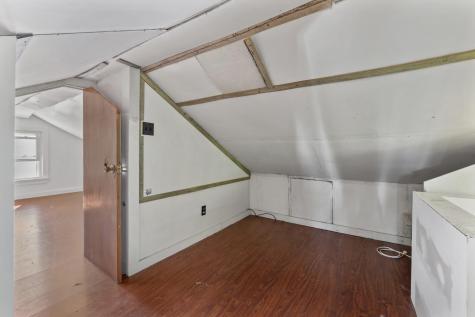 31 Bonython Avenue Saco ME 04072