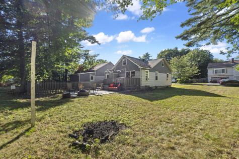 31 Bonython Avenue Saco ME 04072