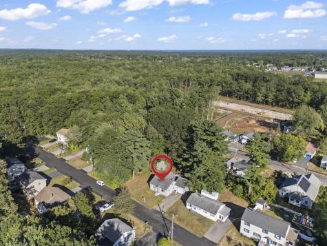 31 Bonython Avenue Saco ME 04072