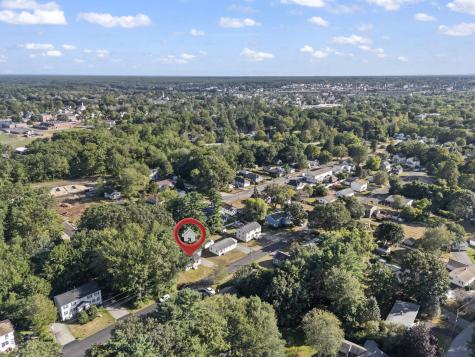 31 Bonython Avenue Saco ME 04072