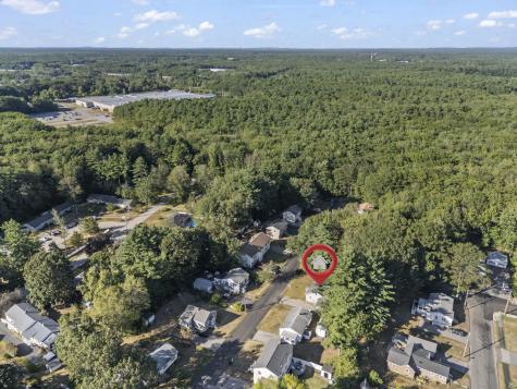 31 Bonython Avenue Saco ME 04072