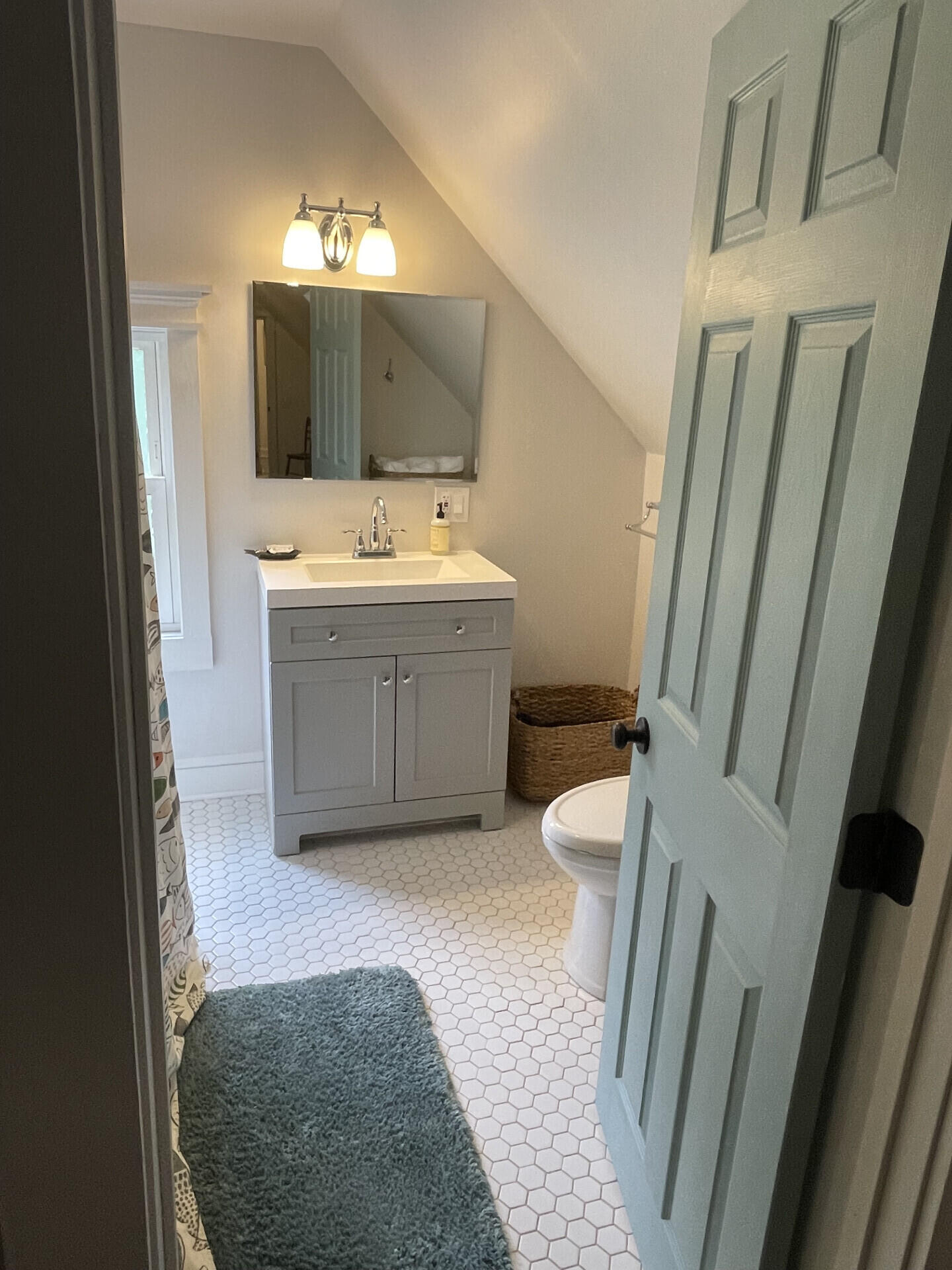 31 Cross Road Hancock ME 04640