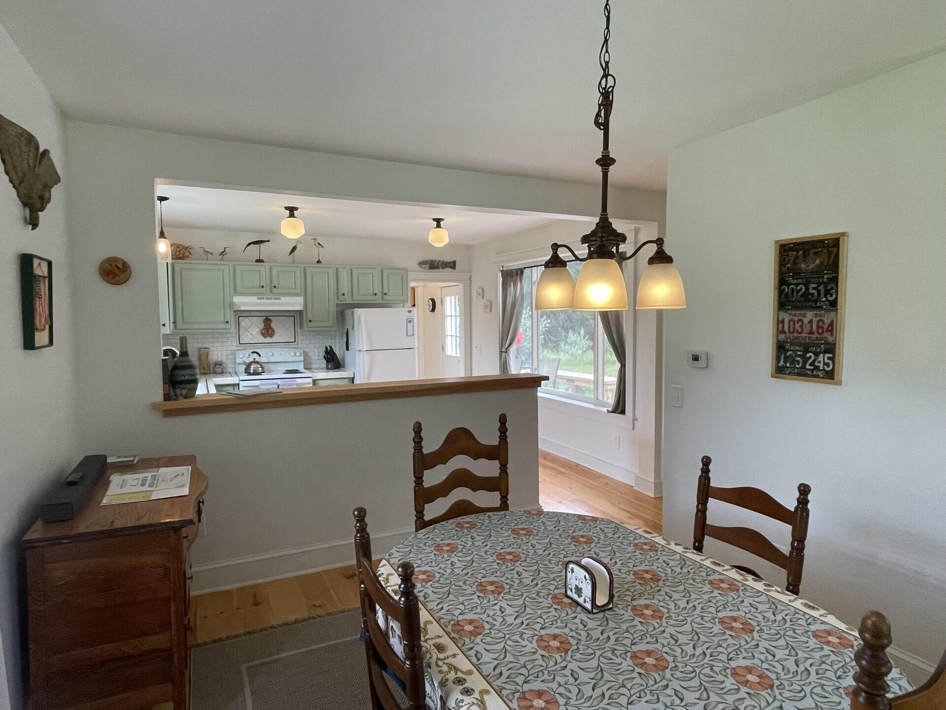 31 Cross Road Hancock ME 04640