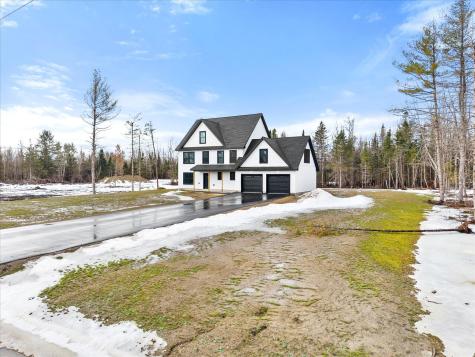673 Streamside Avenue Hermon ME 04401