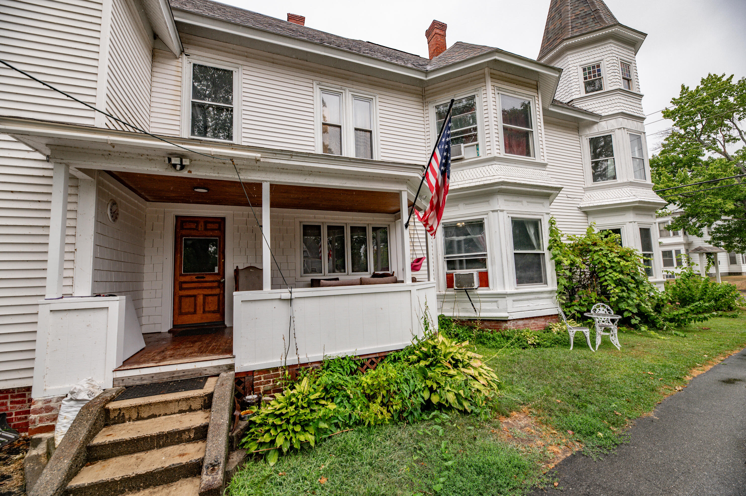 140 Hartland Avenue Pittsfield ME 04967
