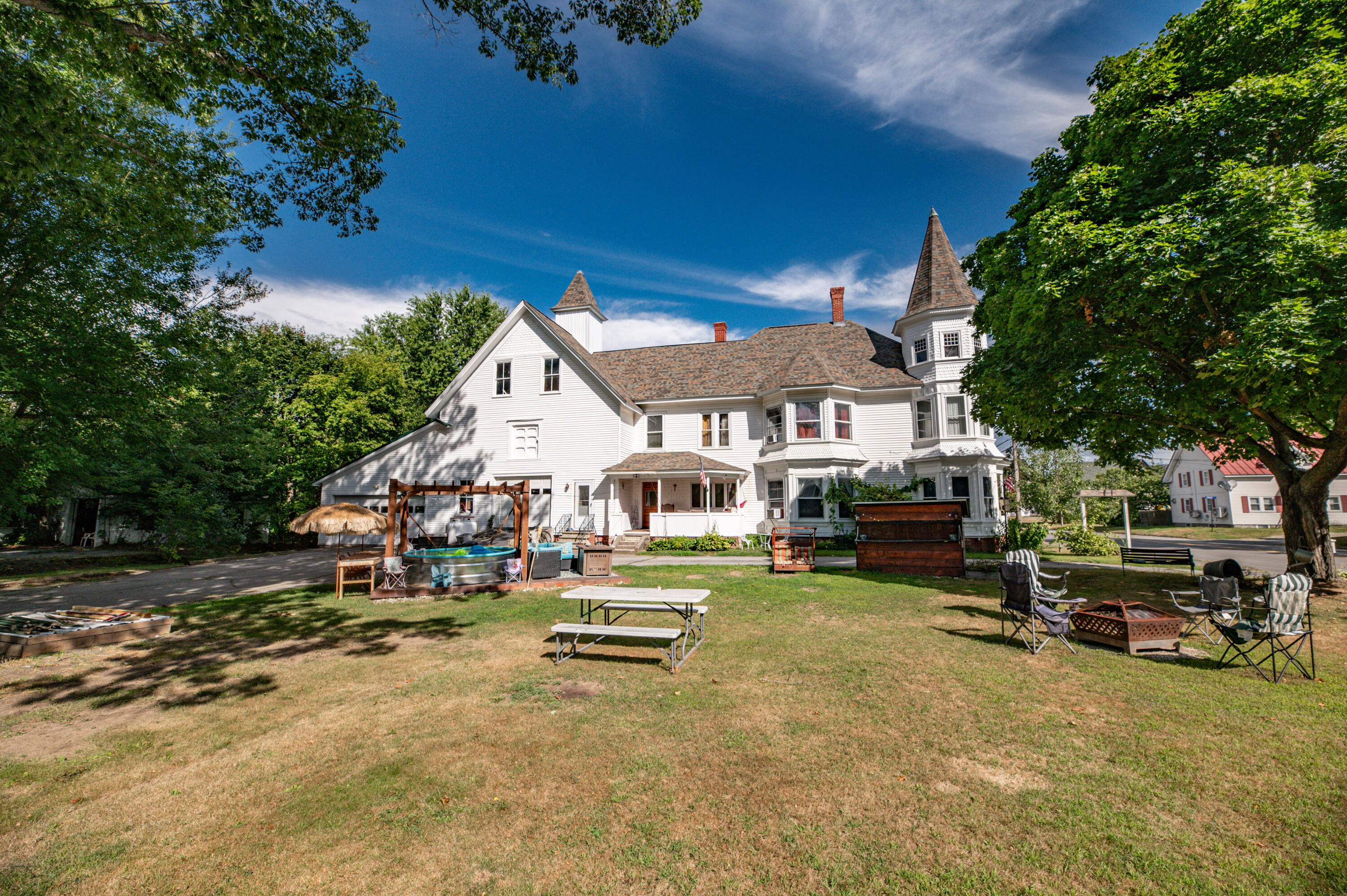 140 Hartland Avenue Pittsfield ME 04967