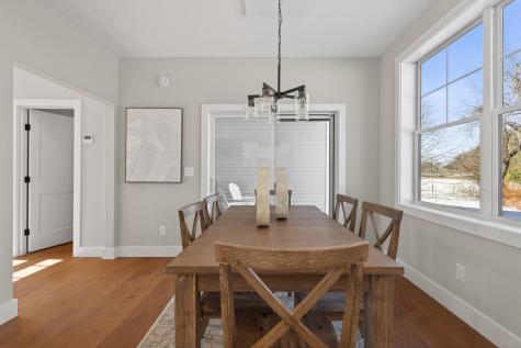 152 Owl's Nest Road Portland ME 04102