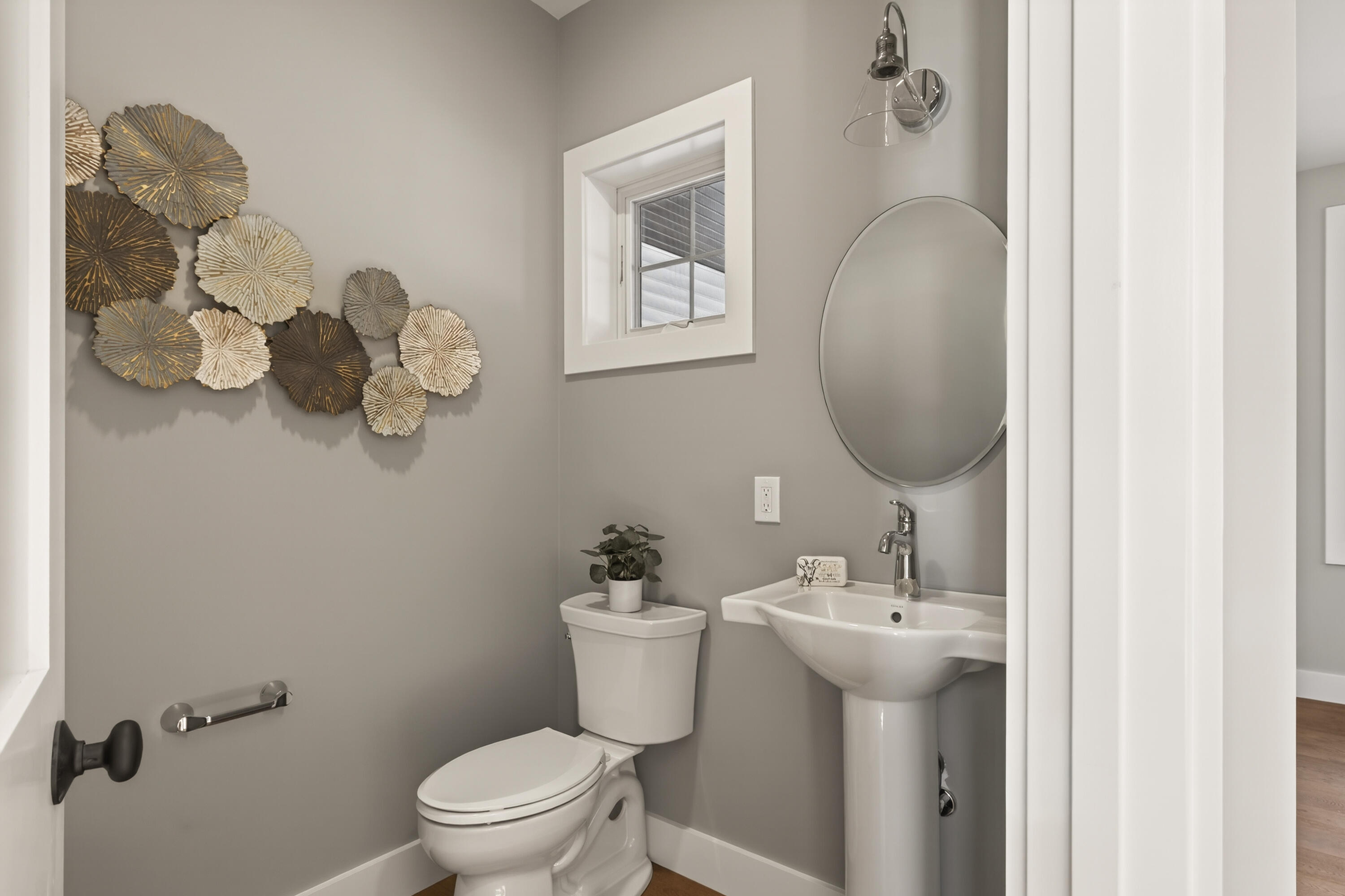 152 Owl's Nest Road Portland ME 04102