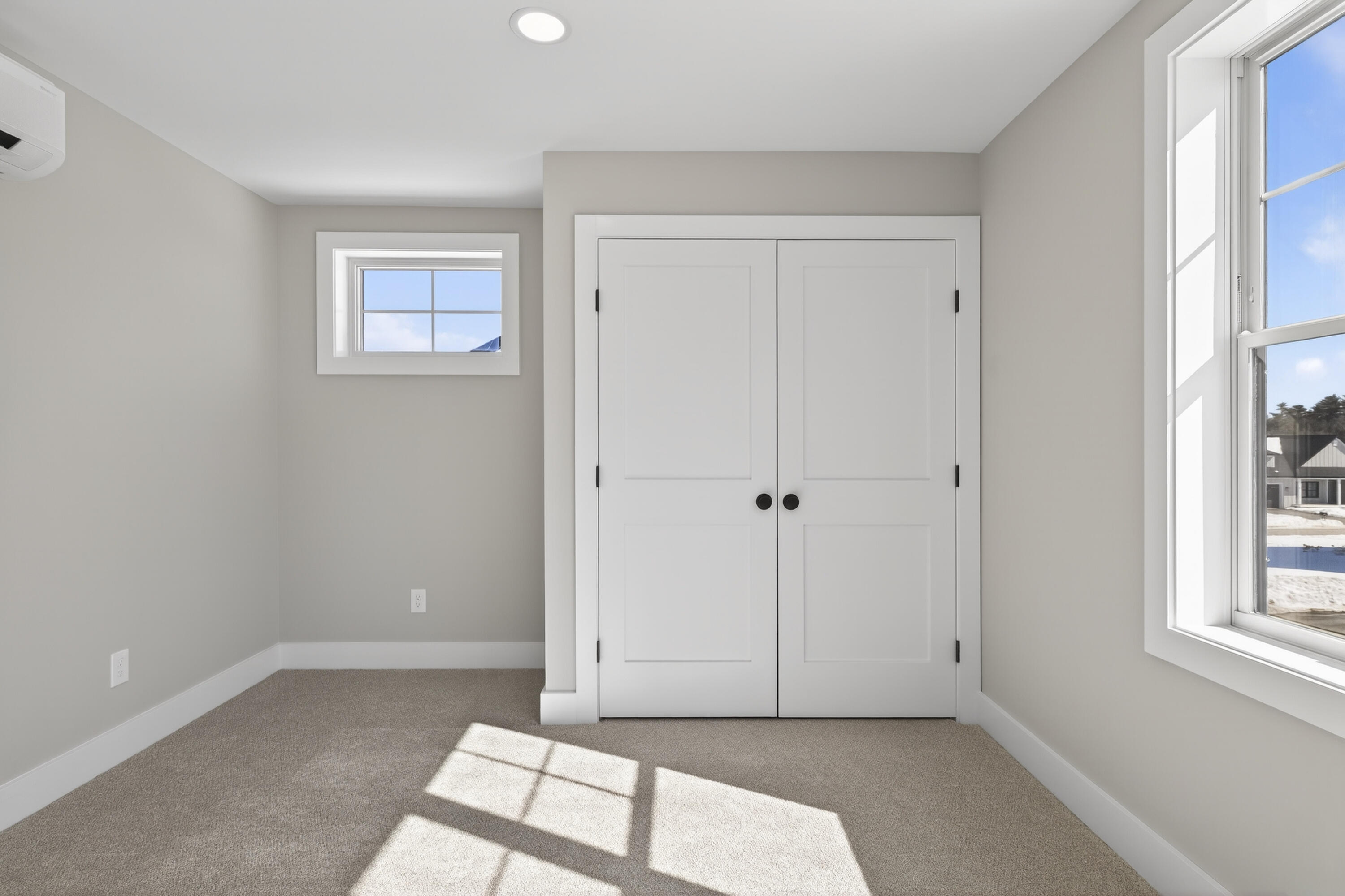 152 Owl's Nest Road Portland ME 04102