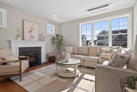 152 Owl's Nest Road Portland ME 04102