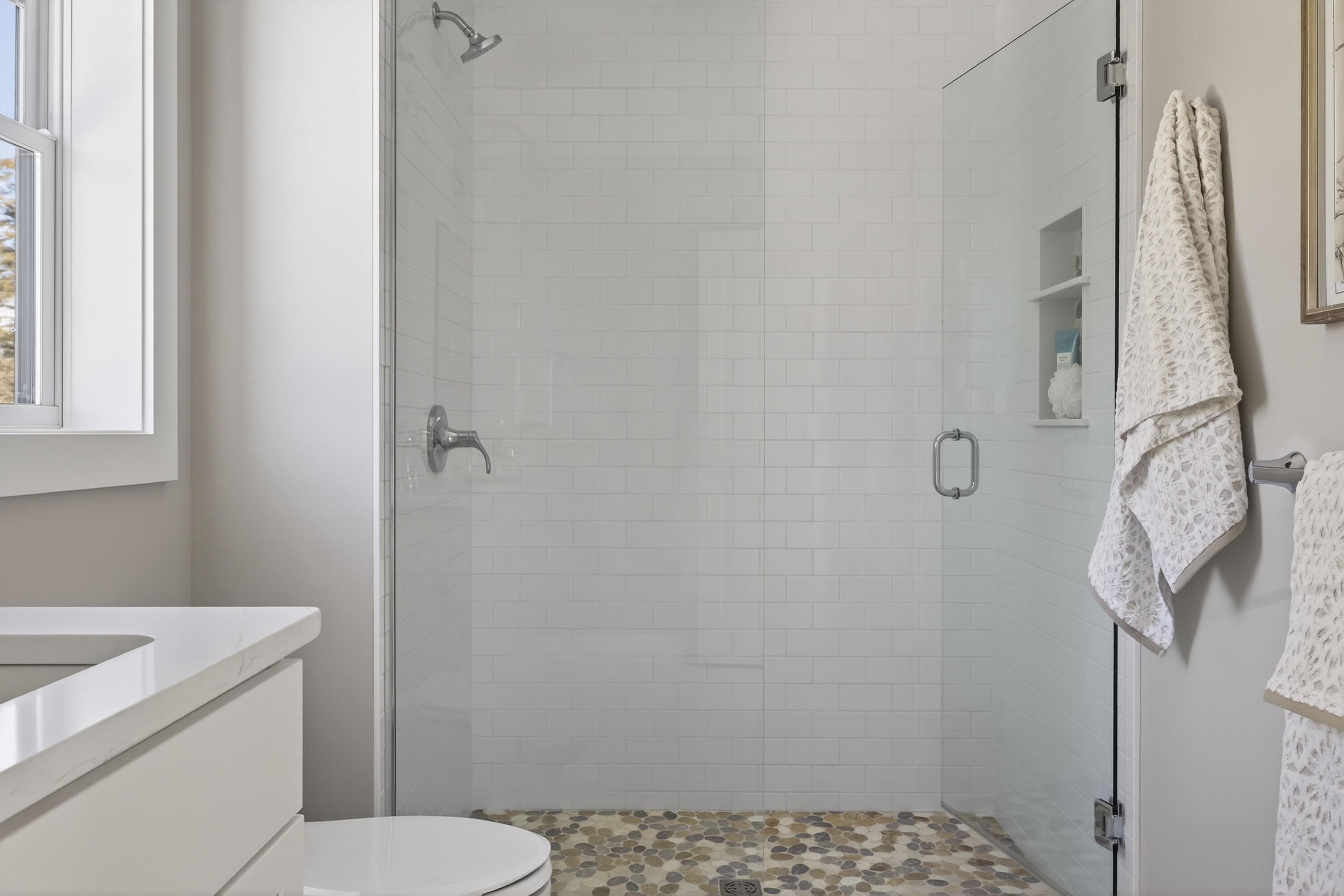 152 Owl's Nest Road Portland ME 04102