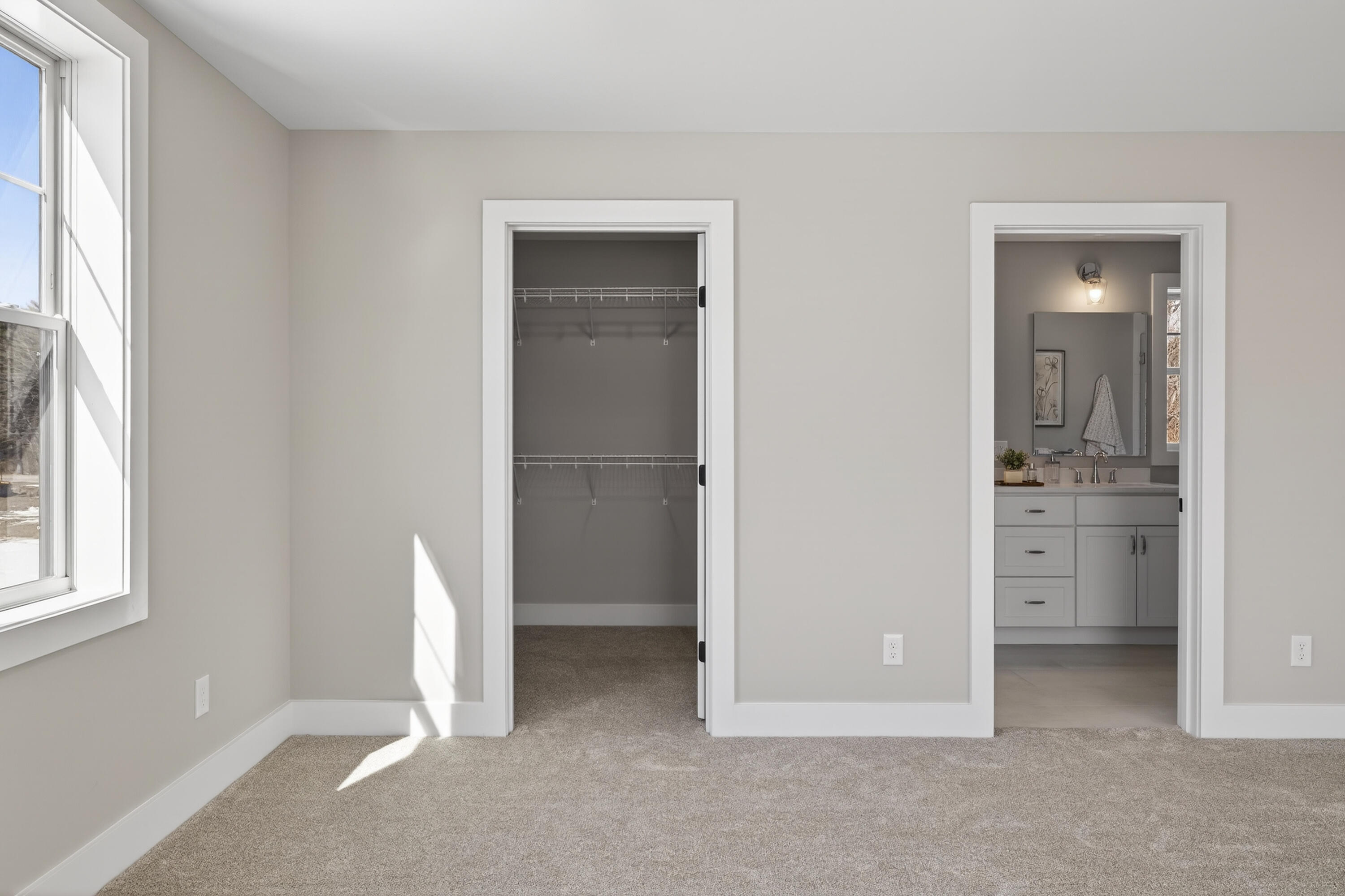 152 Owl's Nest Road Portland ME 04102