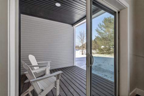 152 Owl's Nest Road Portland ME 04102