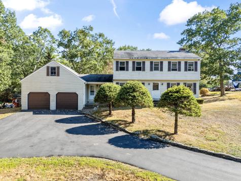 327 Pine Hill Road York ME 03902