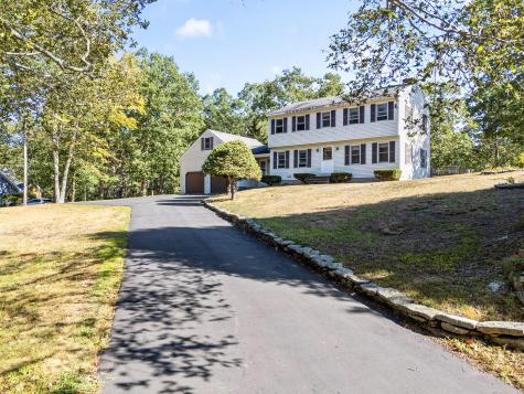 327 Pine Hill Road York ME 03902