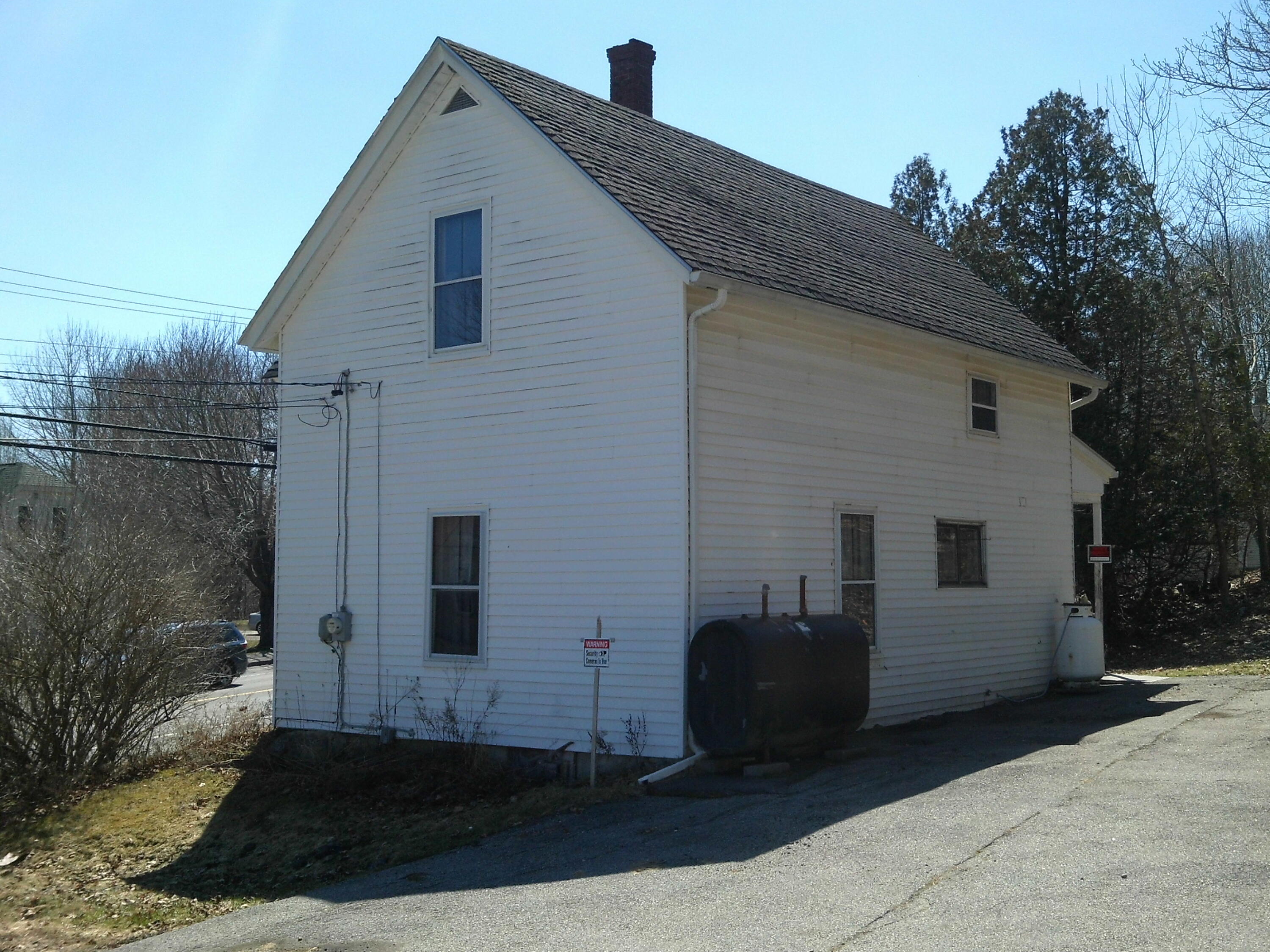 1025 Commercial Street Rockport ME 04856