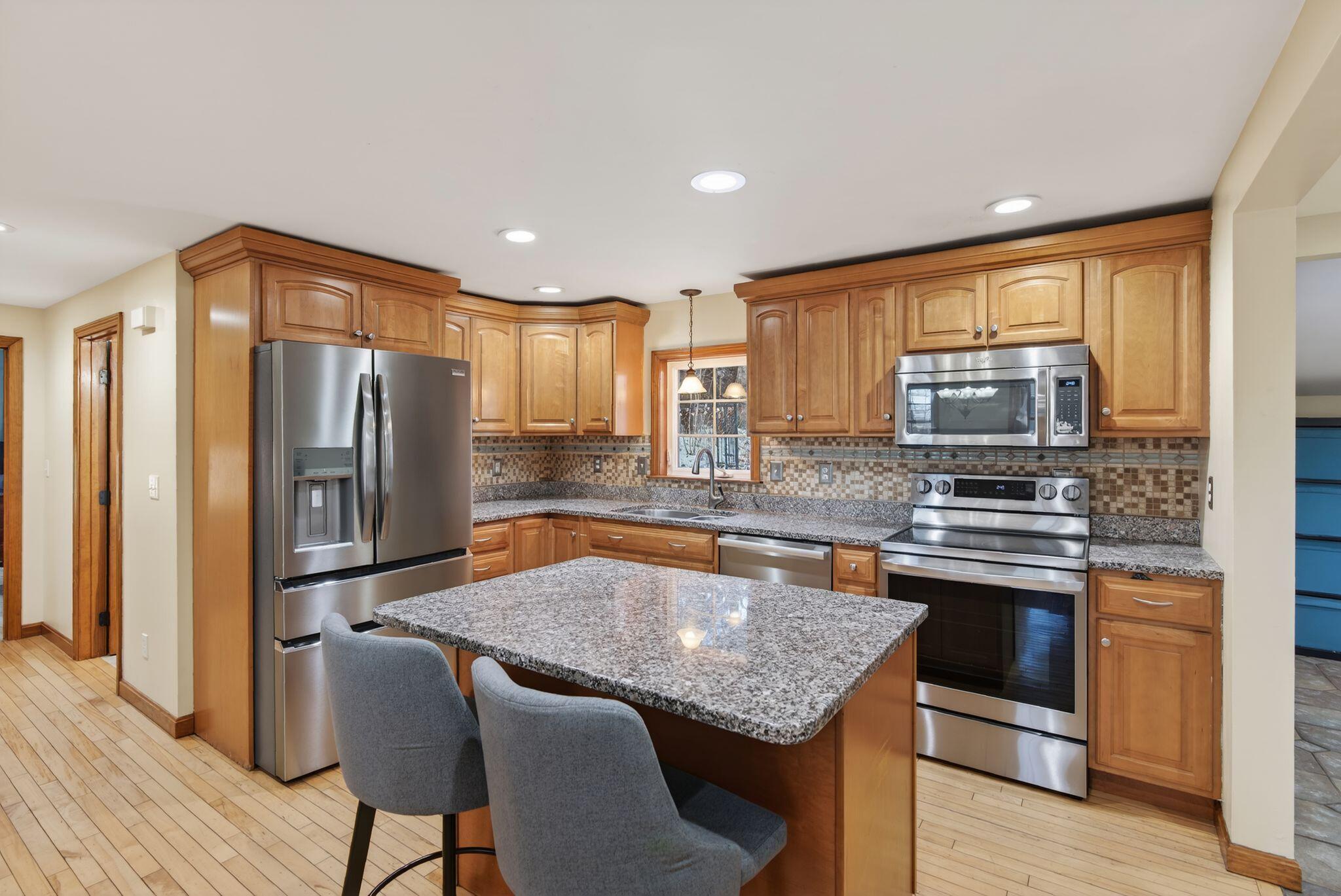 89 Wells Highlands Wells ME 04090