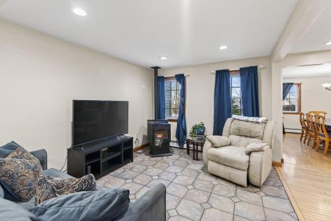 89 Wells Highlands Wells ME 04090