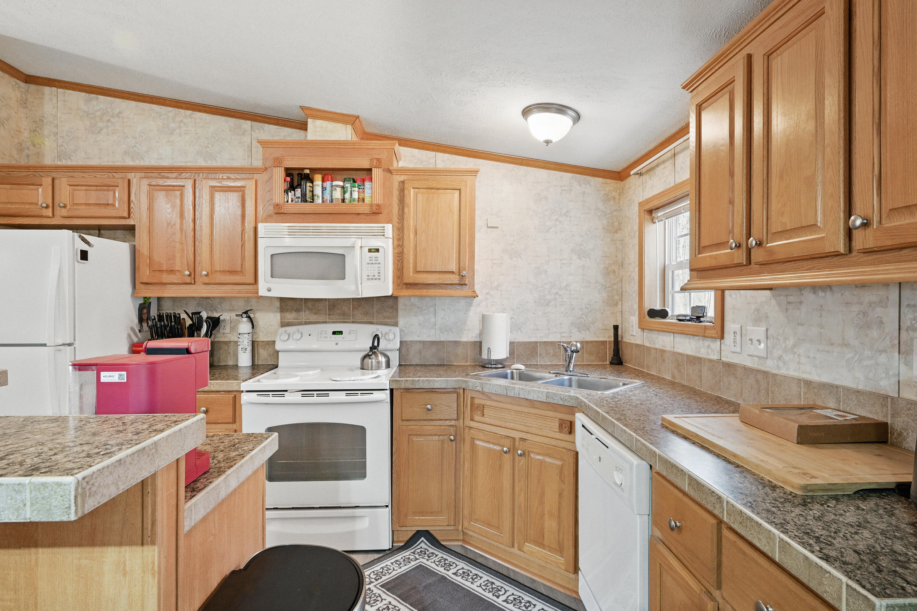 38 Hume Lane Gardiner ME 04345